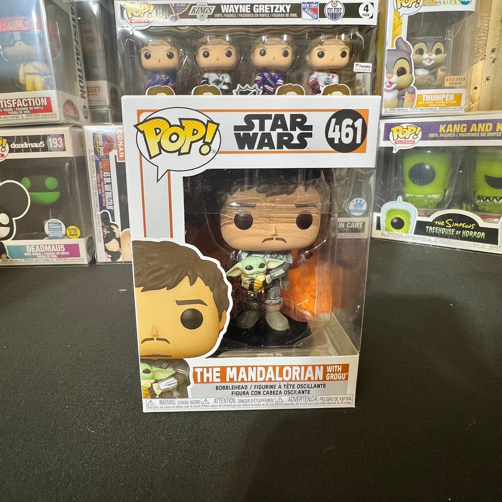 Funko Pop Star Wars The Mandalorian with Grogu 461 Vinyl Figure Baby Yoda